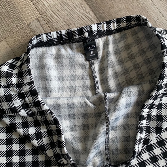 Shein Maternity High Waist Shorts - Picture 2 of 2